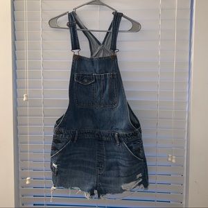 American Eagle Tomgirl Overall Shorts